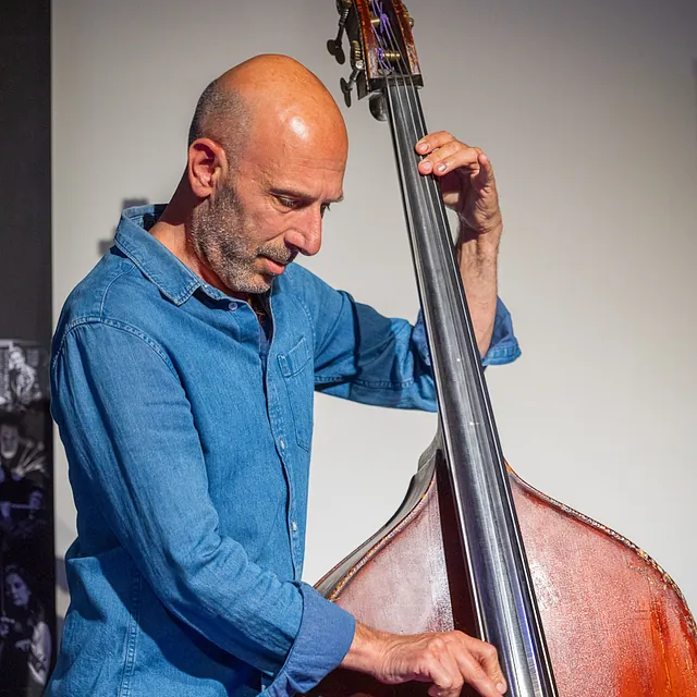 Robin Nolan Trio