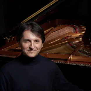 Tamir Hendelman