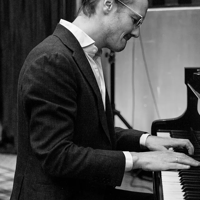 Pianist Erik Verwey