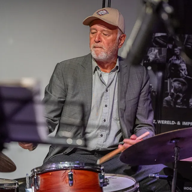 Ben Schroders sextet